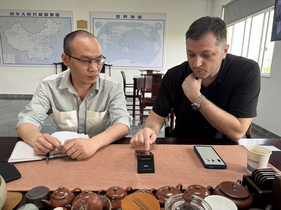 Customer Cooperation Case 8
